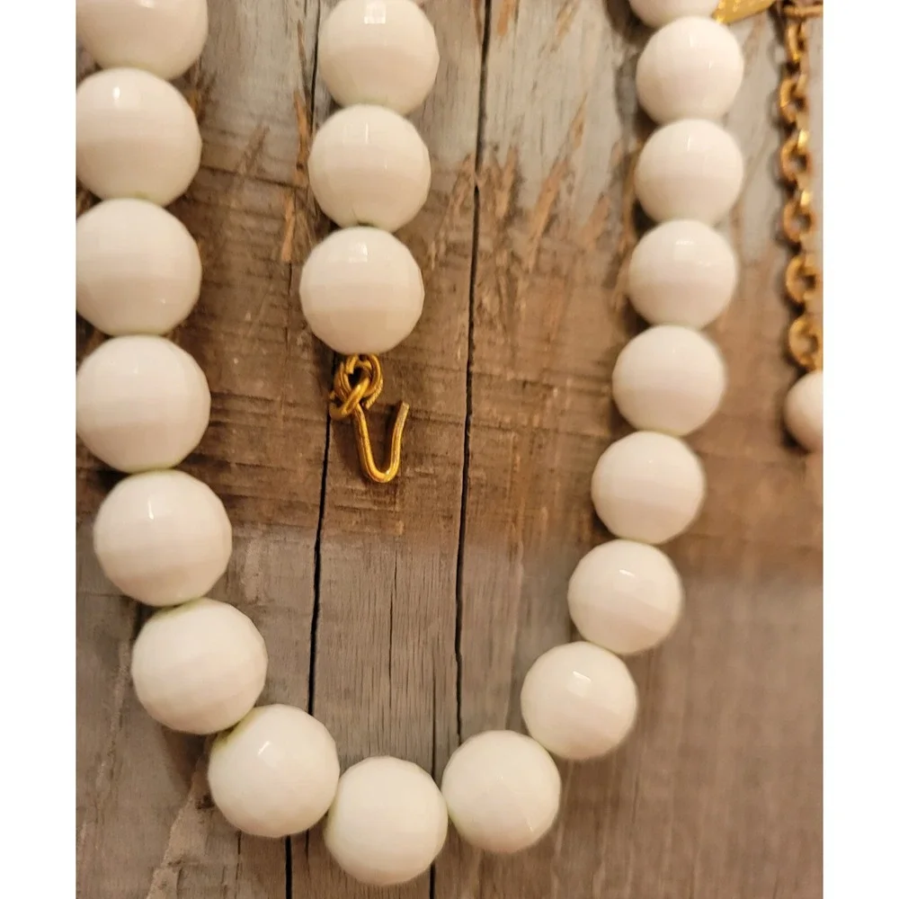 Vintage‎ Monet White Disco Ball Beaded Necklace Gold Tone signed 18
